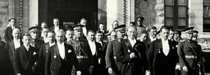 Online - Mustafa Kesim ile Selanik'ten Ankara'ya Mustafa Kemal'in Yolculuğu