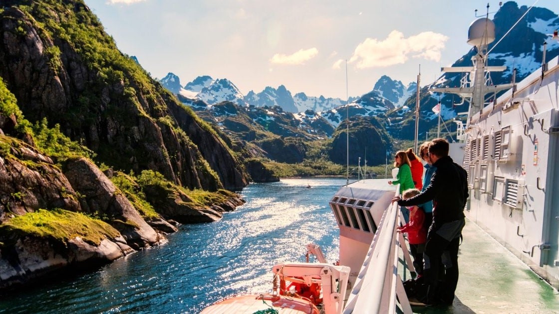 Trollfjord Manzarası