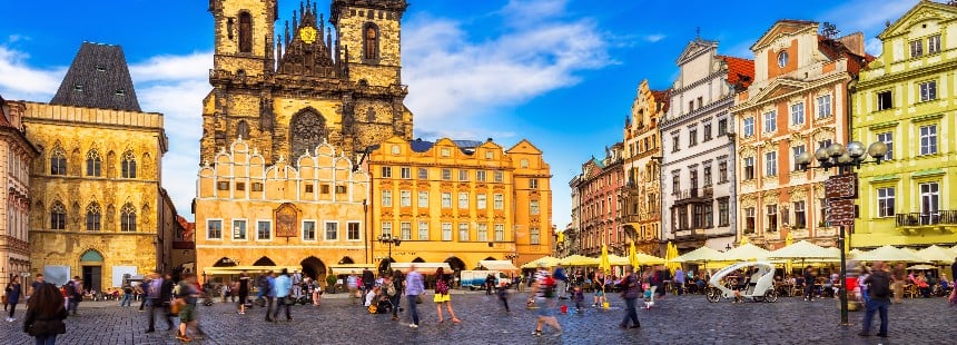 BOHEMYA’NIN KALBİNDE: PRAG’IN BÜYÜSÜ