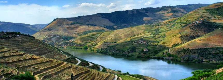 SU ÜSTÜNDEKİ HUZUR: DOURO NEHİR GEZİSİ