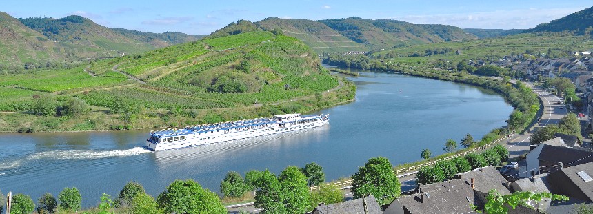 AMADANTE İLE BAĞBOZUMU ZAMANI MAIN VE MOSEL NEHİRLERİNDE TEKNE GEZİSİ
