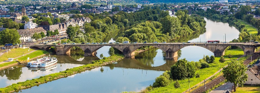 AMADANTE İLE BAĞBOZUMU ZAMANI MAIN VE MOSEL NEHİRLERİNDE TEKNE GEZİSİ