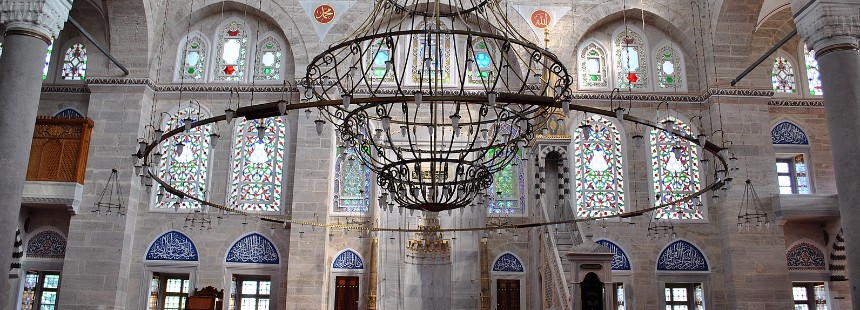 16. YÜZYILDA İSTANBUL’UN İSKÂNI VE SUR BANDINDAKİ SİNAN CAMİLERİ