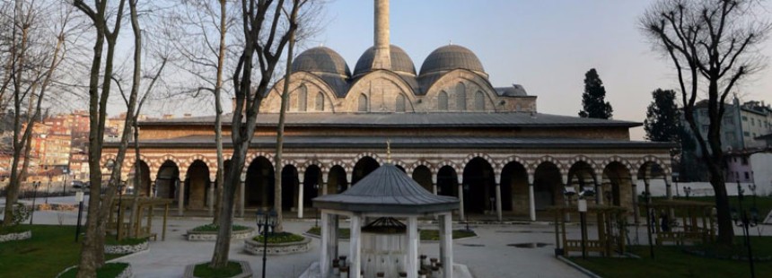 16. YÜZYILDA İSTANBUL’UN İSKÂNI VE SUR BANDINDAKİ SİNAN CAMİLERİ