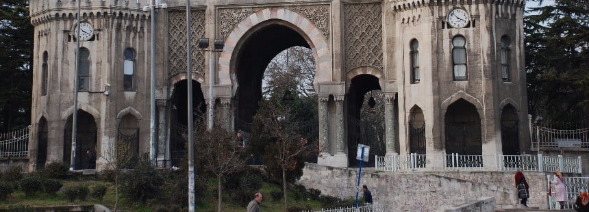 FETİH YA DA DÜŞÜŞ: ŞEHRİN KURGULANMASI