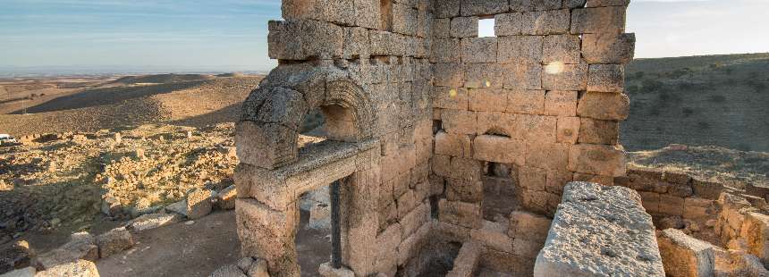 TAŞIN  BELLEĞİ: MARDİN-MİDYAT-ZERZEVAN KALESİ GEZİSİ