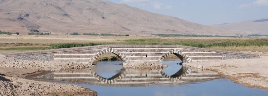 DOĞU'NUN MASALLARI: İSHAKPAŞA - VAN - TATVAN - AHLAT GEZİSİ