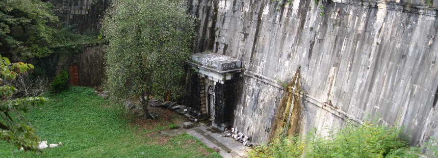 SU YOLLARI, BENTLERİ, KEMERLERİ VE FLORASI İLE BELGRAD ORMANI