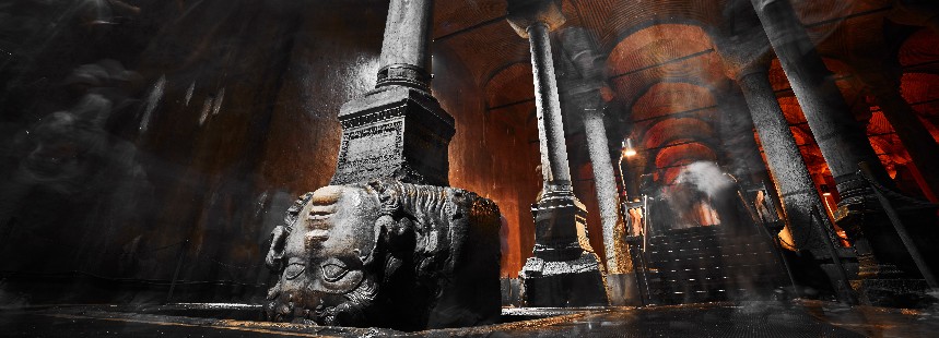 AYASOFYA, YEREBATAN SARNICI VE TOPKAPI SARAYI İLE TARİHİ YARIMADA'NIN İZİNDE