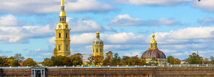 MÜNFERİT ST.PETERSBURG GEZİSİ