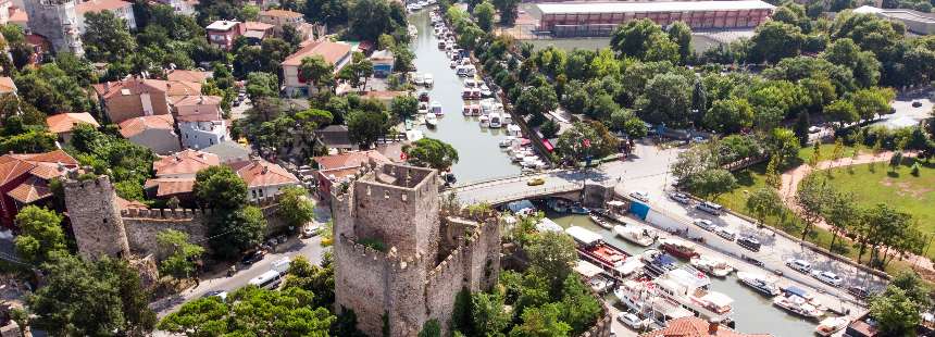 KADİM BİR SEMT: ANADOLU HİSARI