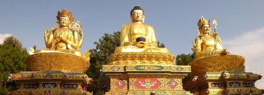 KATMANDU'DA DİNGİNLİK