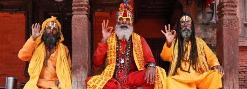 KATMANDU'DA DİNGİNLİK