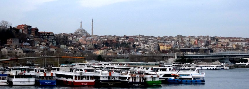 Faruk Pekin ile Sokaktan Canlı Yayında Eminönü Üzerinden Bir Kent Okuması