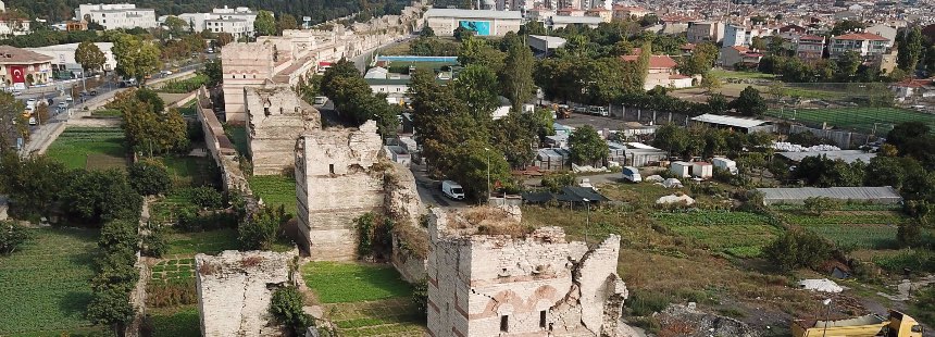 Online - Yiğit Tahtalıoğlu ile Surdışı İstanbul: Kent Sınırı ve Ötesinde Bellek, Tarih ve Yaşam