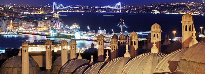 EFSANELER VE TILSIMLARI İLE İSTANBUL'DA GECE TURU