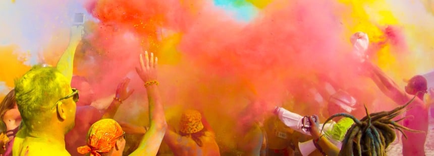 HİNDİSTAN'DA HOLİ FESTİVALİ