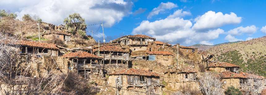 KÜÇÜK MENDERES HAVZASI VE İZMİR’İN KÖYLERİ