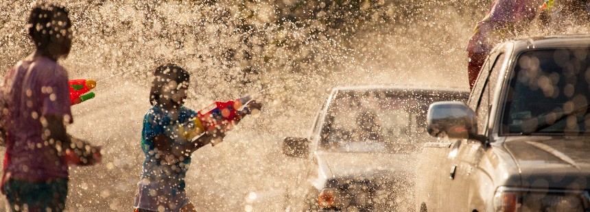 SONGKRAN FESTİVALİ: DOLU DOLU TAYLAND