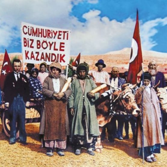 CUMHURİYET COŞKUSUYLA İSTANBUL BOĞAZI’NDA  BİR GECE