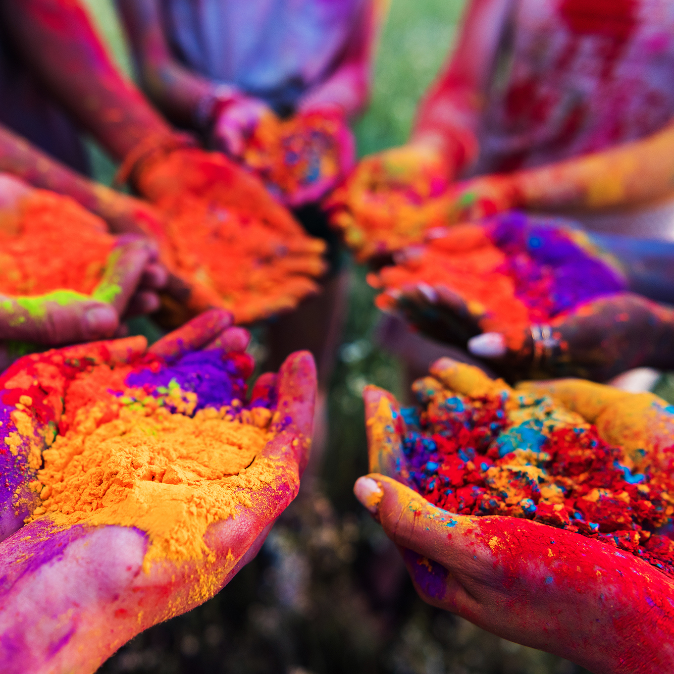 Online - Arzu Uysal Dükkancı ile Holi Festivaliyle Hindistan