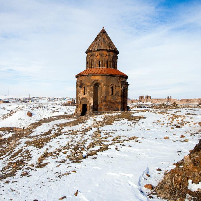 YILBAŞINDA KARS
