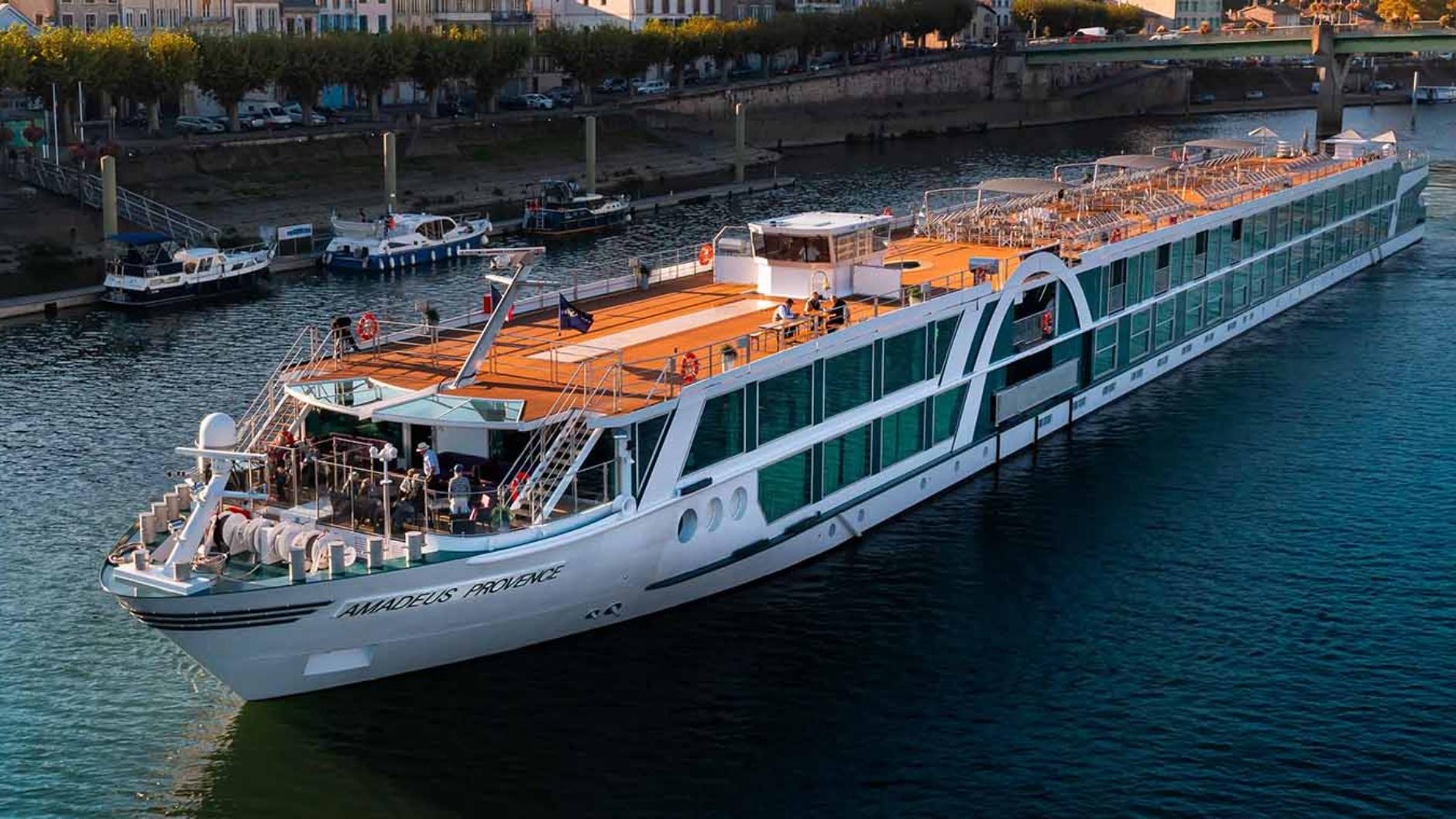 FEST ÖZEL TEKNESİYLE RHONE NEHRİ VE BURGONYA