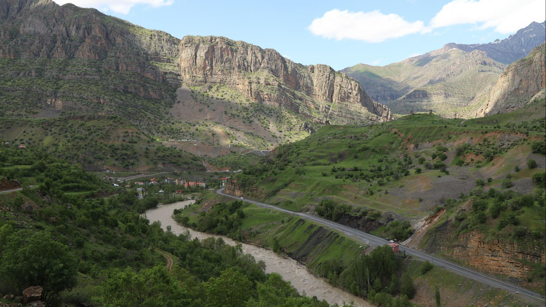 CİLO TIRMANIŞI (HAKKARİ)