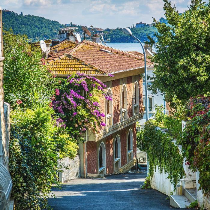 BURGAZADA - KINALIADA